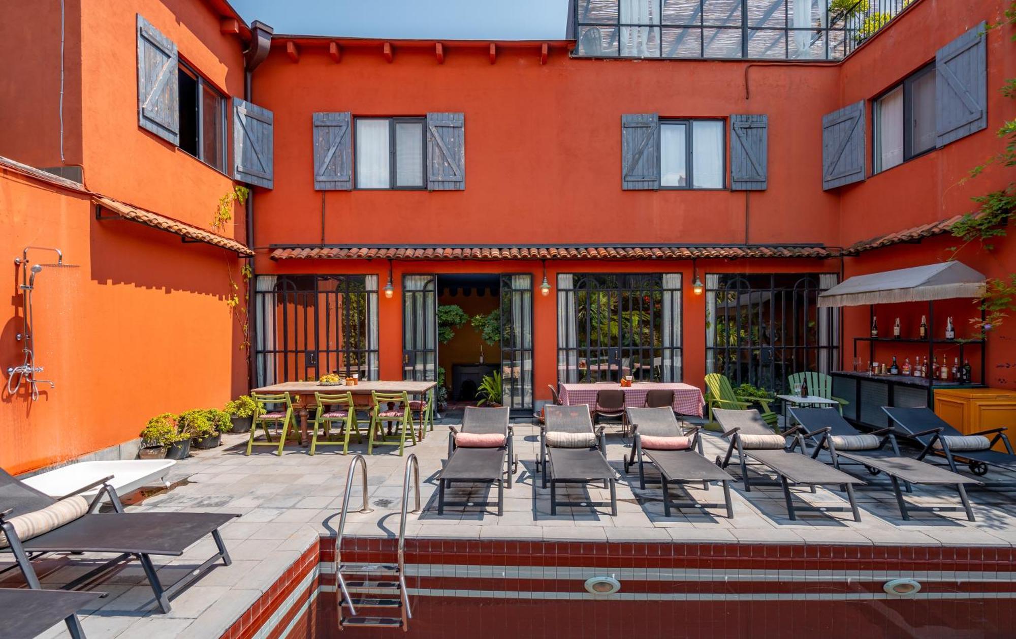 Communal Hotel Telavi Exterior photo